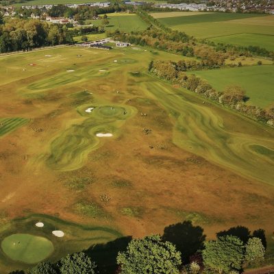 aux portes du centre ville de Caen, le golf de Louvigny